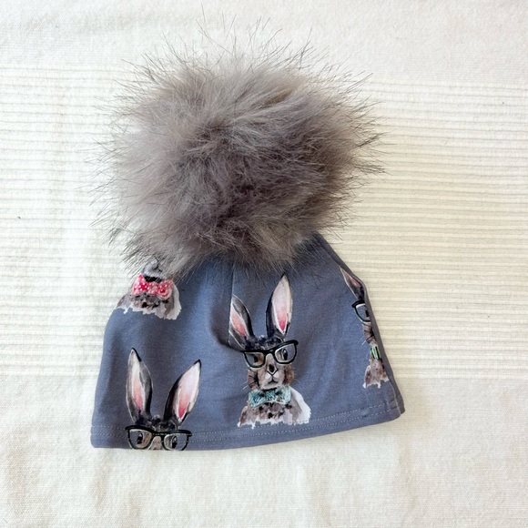 Bunny Infant Beanie Toque with Faux Fur Pom Pom - Picture 2 of 7